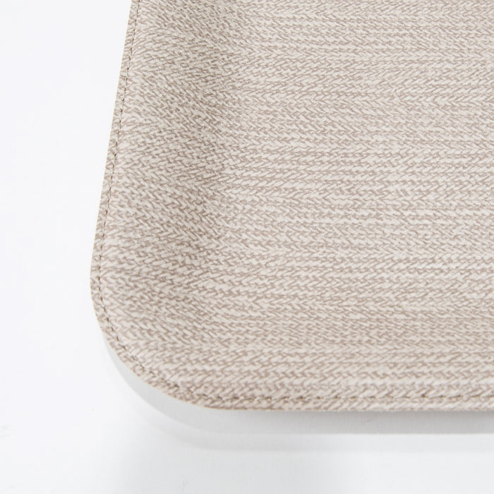 PLASTIC TRAY SMALL BRAID LATTE 33CMX25CM (202107456)