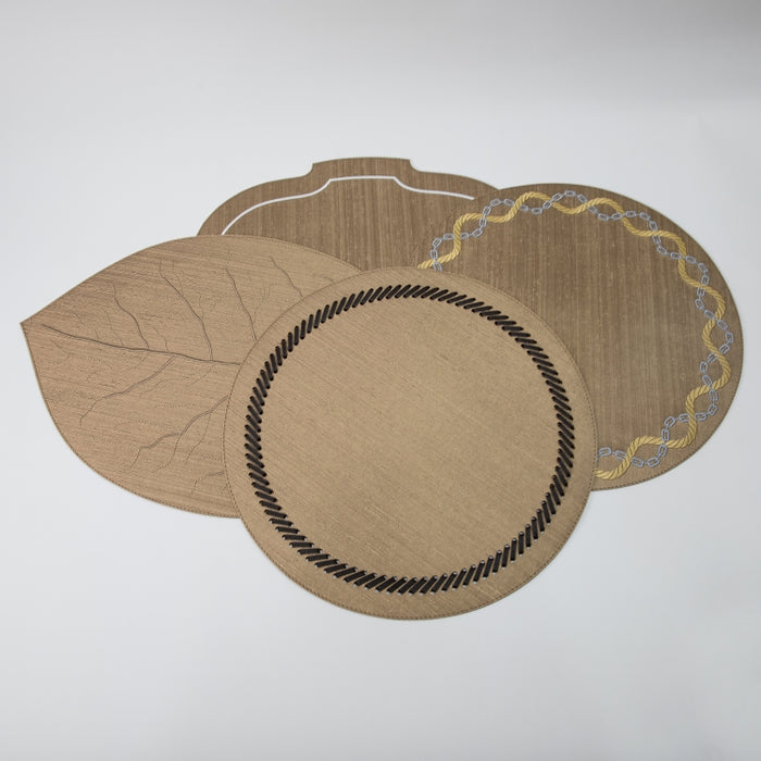 CROWN PLACEMAT W/LINE SILK BRONZE (202055081)